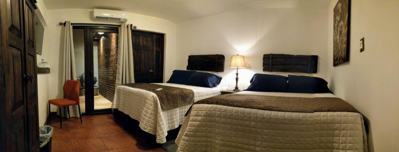 Hotel Posada De La Luna Antigua Eksteriør bilde