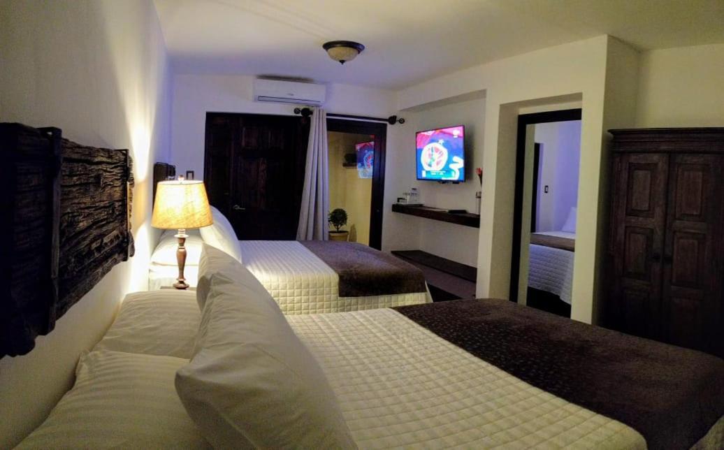 Hotel Posada De La Luna Antigua Eksteriør bilde