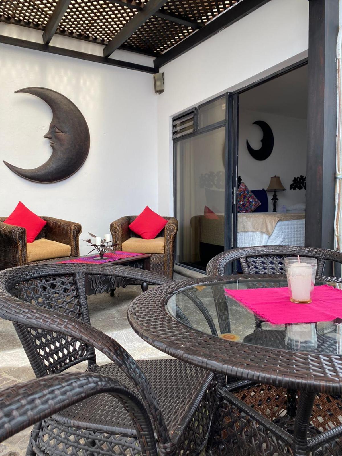 Hotel Posada De La Luna Antigua Eksteriør bilde