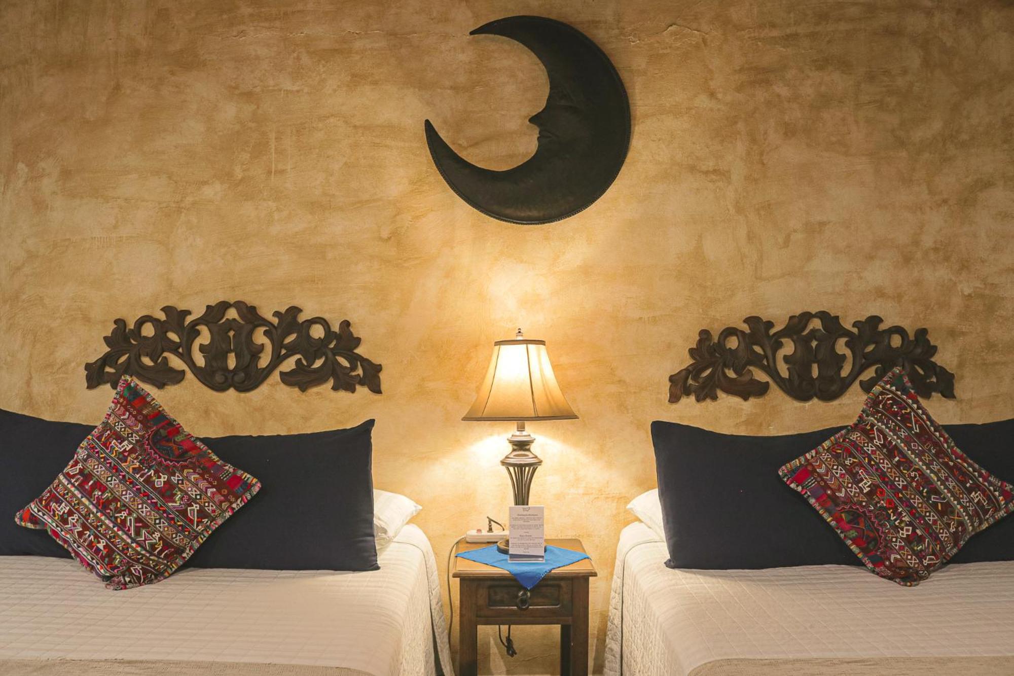 Hotel Posada De La Luna Antigua Eksteriør bilde