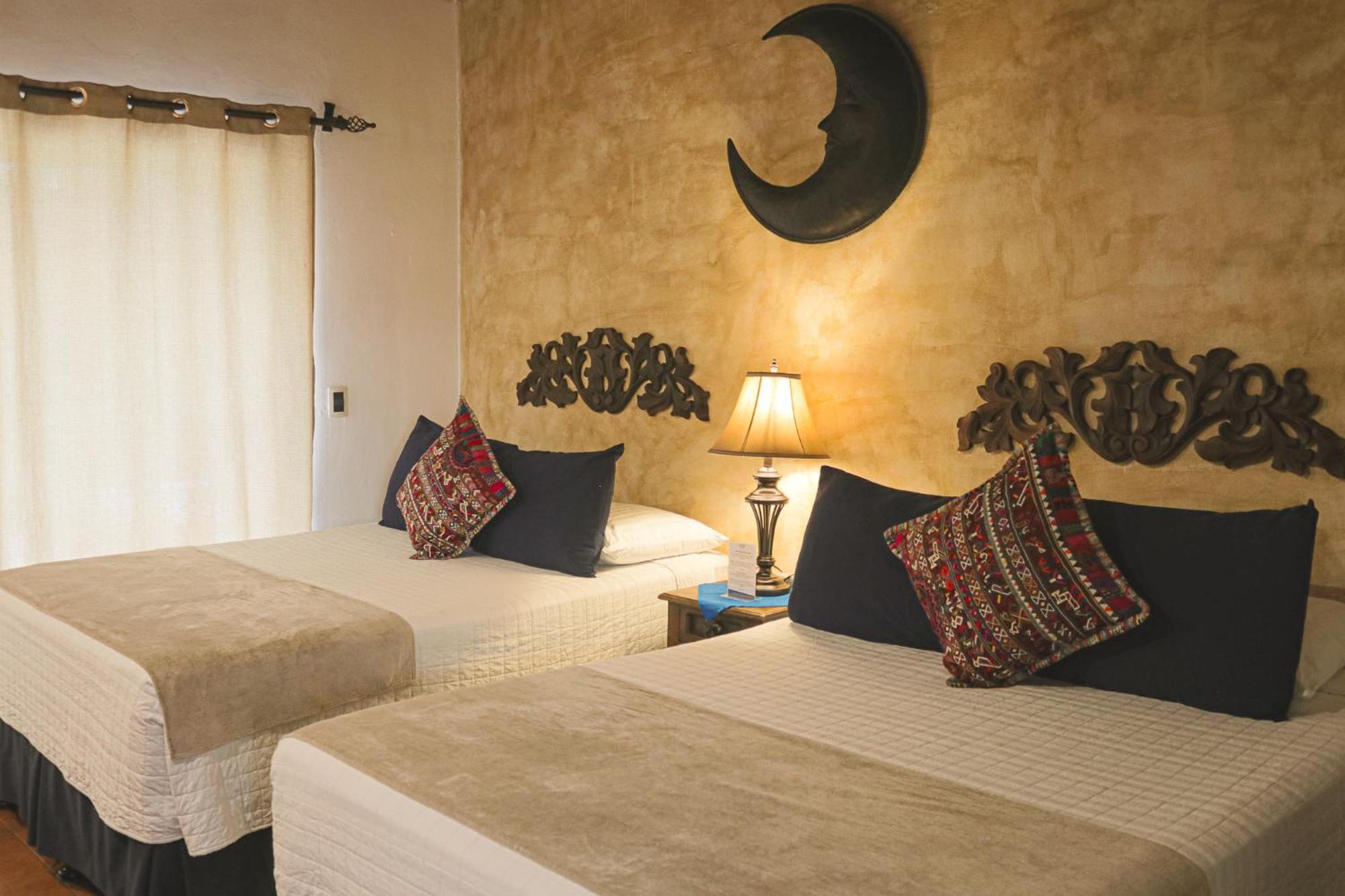 Hotel Posada De La Luna Antigua Eksteriør bilde