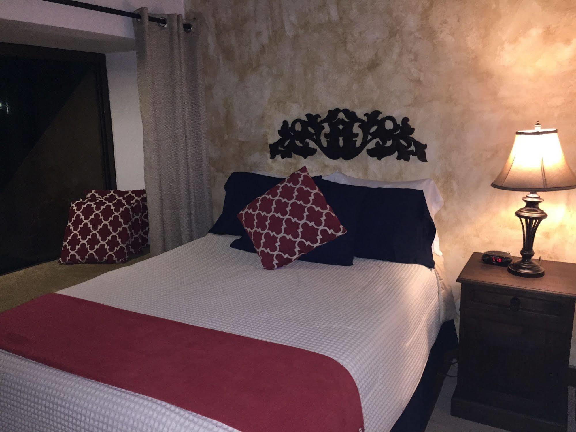 Hotel Posada De La Luna Antigua Eksteriør bilde